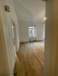 Glastüren im Flur - Schicke 2 Zimmer „Loft“ – Albauwohnung in der City – saniert