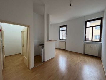 Wi-Schierstein: Singlewohnung mit Pantryküche – Nähe Schiersteiner Hafen in kleiner Einheit, 65201 Wiesbaden, Etagenwohnung