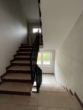 Treppenhaus - Taunusstein, solide 2 Zimmer, Küche, Bad, Balkon – grüne ruhige Lage
