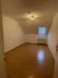 Schlafzimmer - Taunusstraße – Dachgeschoss – 2 ZKB – gemütliche Wohnung für Singles und Paare