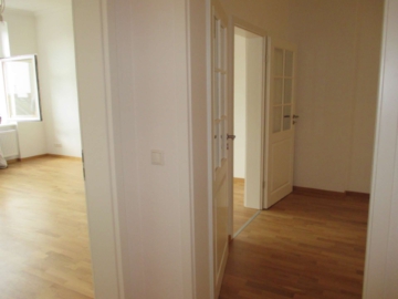 Taunusstraße, Stilaltbau mit Terrasse, hohe Stuckdecken, Parkett, EBK möglich, 65183 Wiesbaden, Etagenwohnung