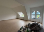 Wohnzimmer - Dachgeschoss, 3 Zimmer + Balkon, Rheingauviertel-Altbauwohnung