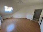 Schlafzimmer - Süße DG-Wohnung für Singles oder Paare! Renoviert! City