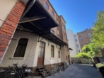 Ansicht Hofgebäude - Süße DG-Wohnung für Singles oder Paare! Renoviert! City