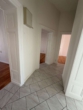 Flur - Schöne 3,5-Zimmer-Altbauwohnung mit Balkon, nähe Dürerplatz
